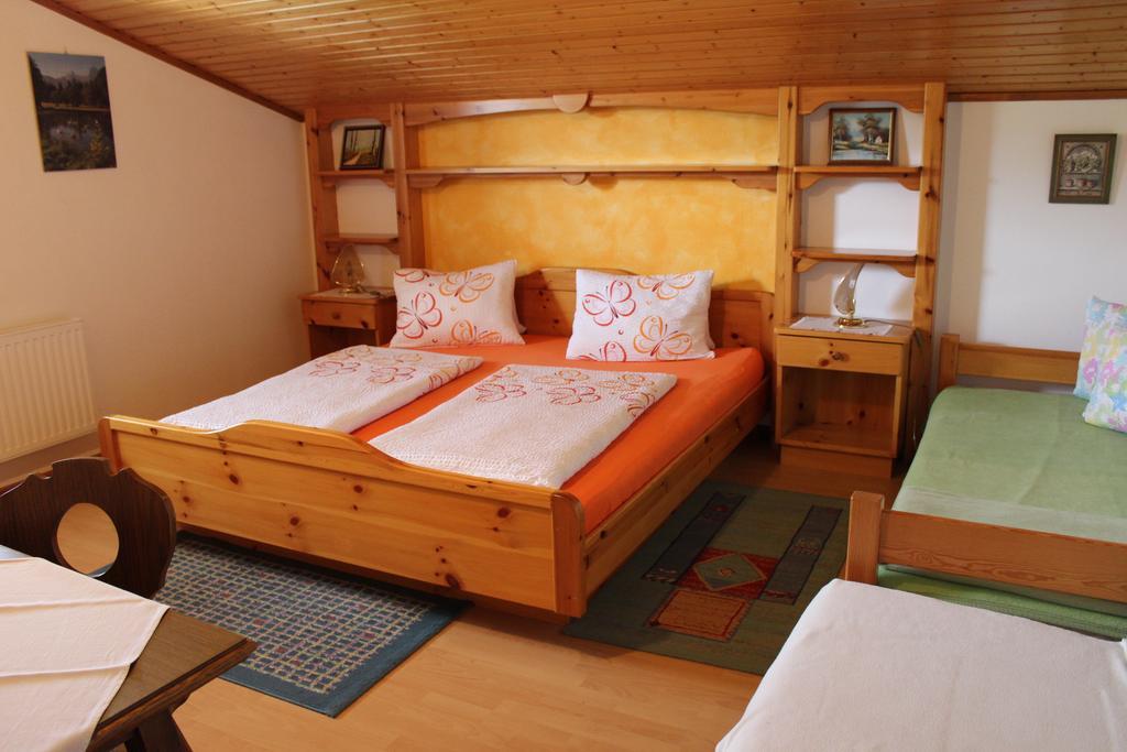 Bed and Breakfast Pension Windinger Schiefling am Wörthersee Zimmer foto